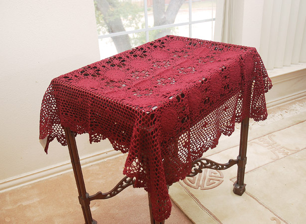 Crochet square tablecloths 36x36"