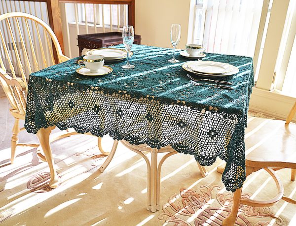 every-green crochet square tablecloth, square crochet tablecloth, crochet tablecloth