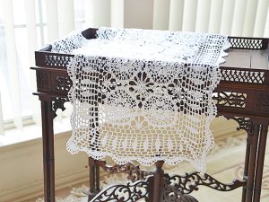 Crochet Runners. Irish Roses Runners. 16×54″, 16×90″. White