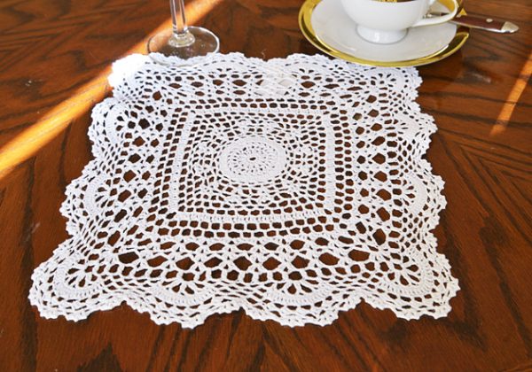 12" square crochet doily